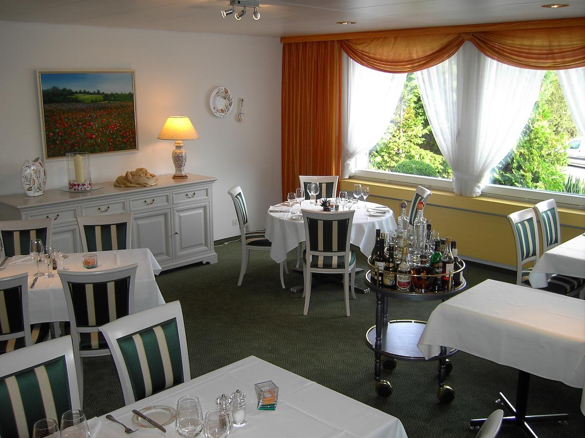 Hotel Restaurant Klosterli Pieterlen Bagian luar foto