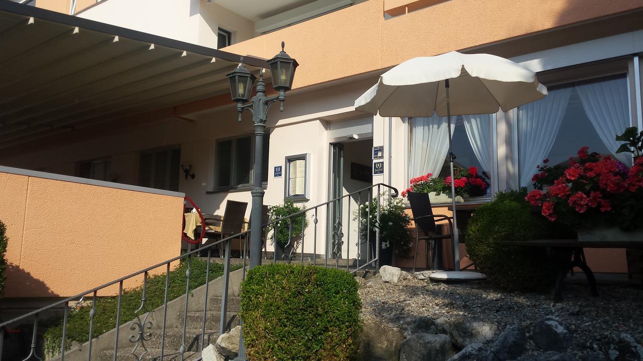 Hotel Restaurant Klosterli Pieterlen Bagian luar foto
