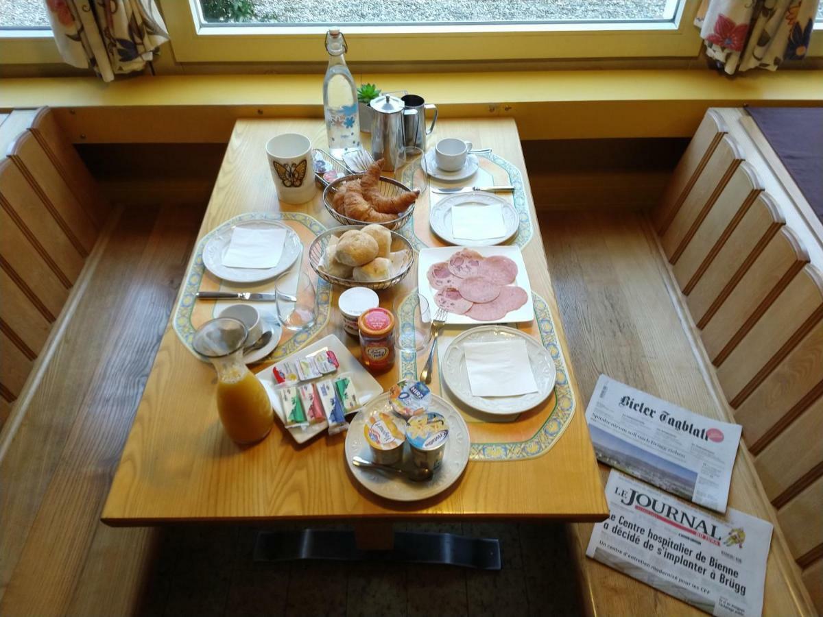 Hotel Restaurant Klosterli Pieterlen Bagian luar foto